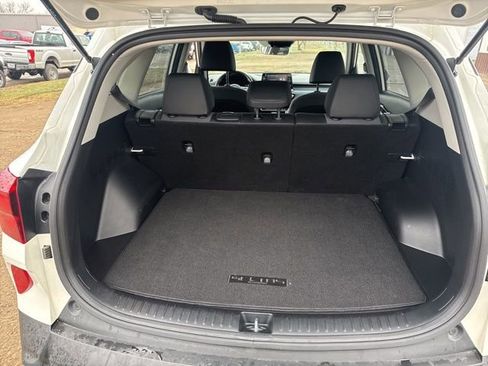 Used 2023 Kia Seltos S image 10