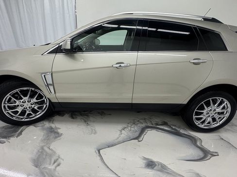 Used 2015 Cadillac SRX Performance w/ Driver Awareness Package AWD/4WD image 4