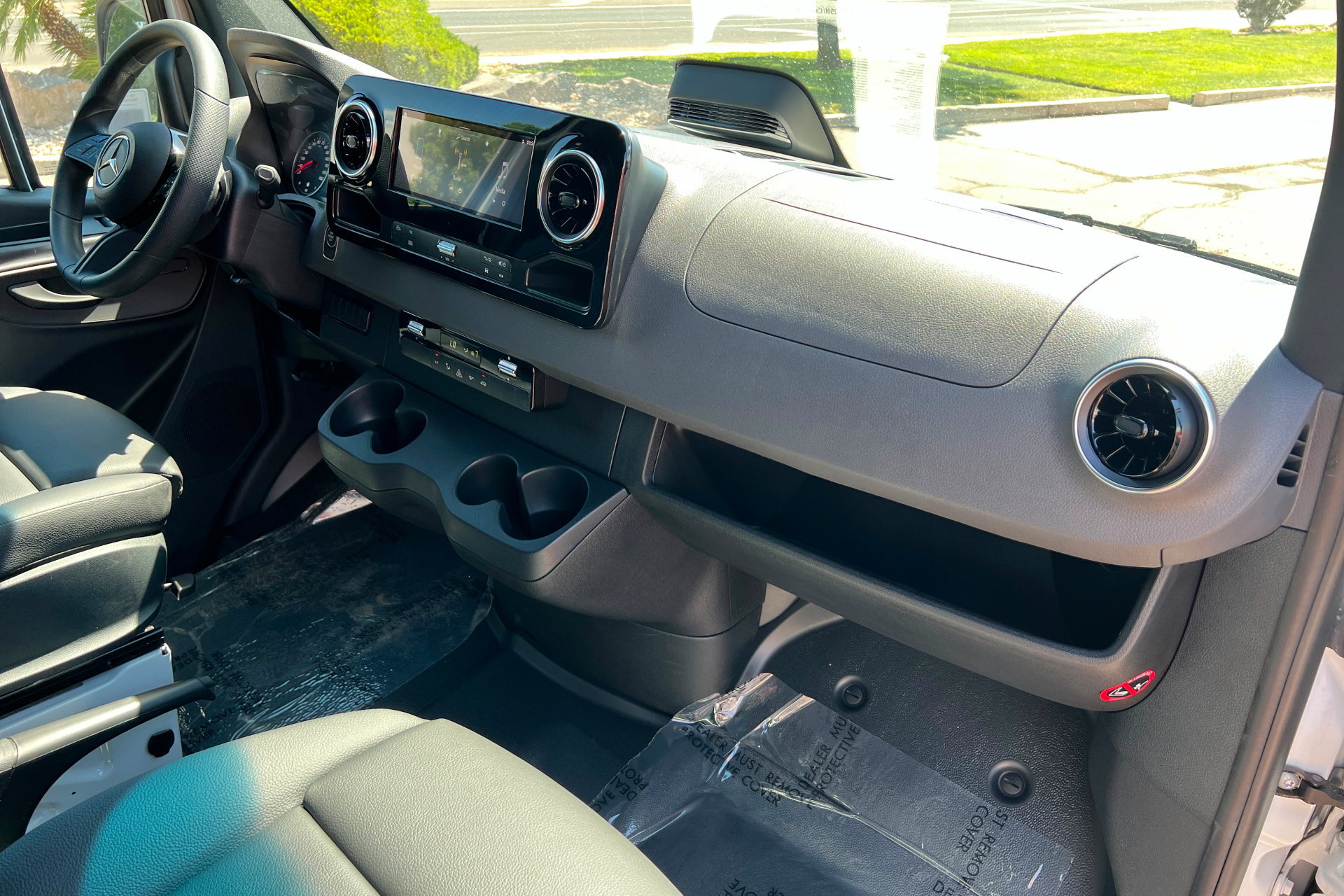 New 2025 Mercedes-Benz Sprinter 2500 image 23