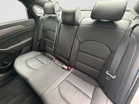 Used 2018 Hyundai Sonata Limited w/ Cargo Package FWD image 15