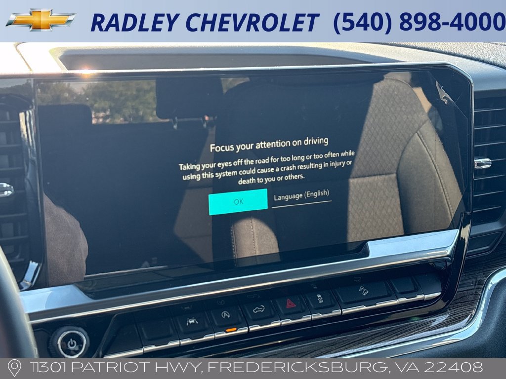 Used 2023 Chevrolet Silverado 1500 RST w/ Z71 Off-Road Package AWD/4WD image 8