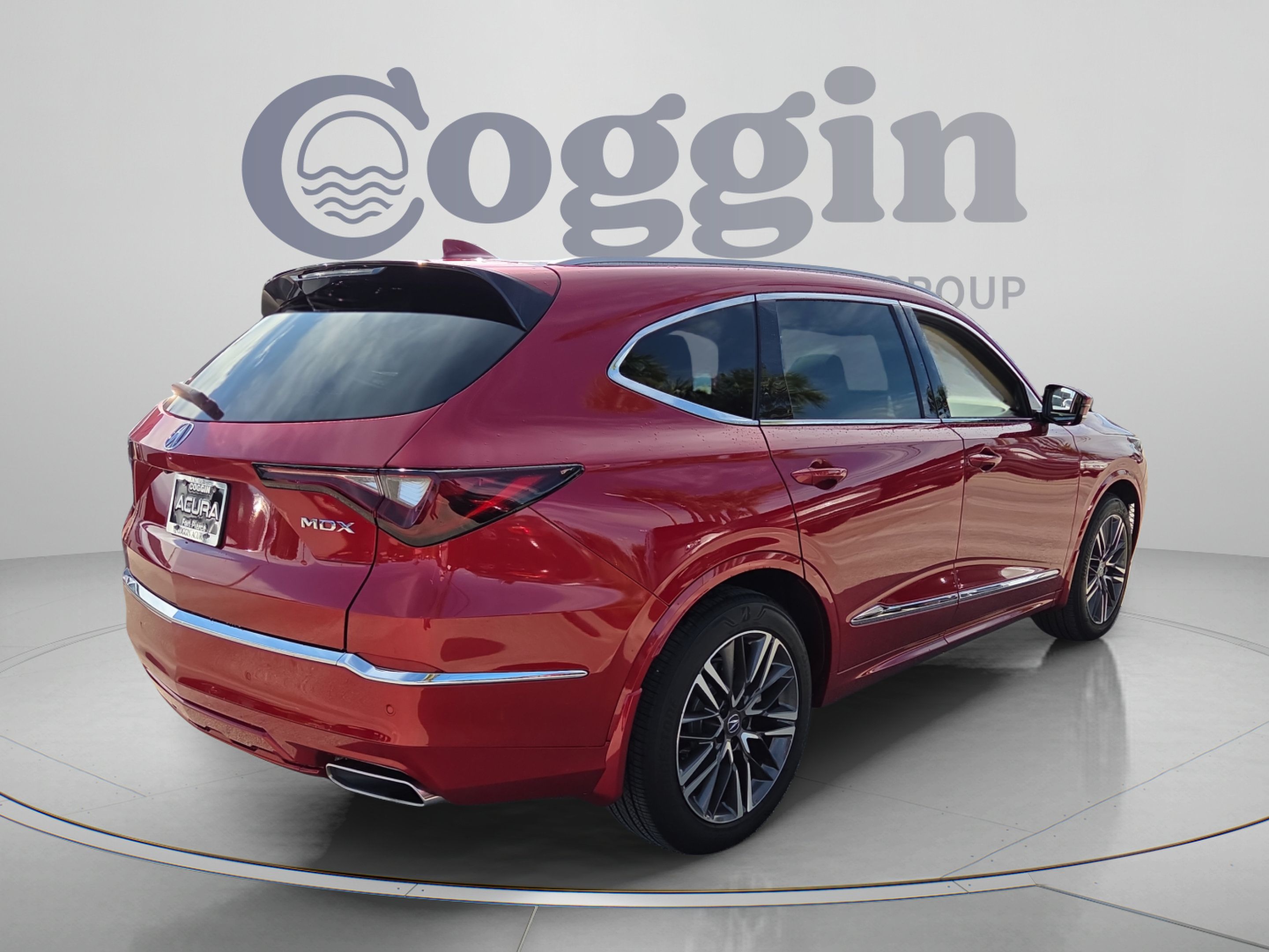 Certified 2025 Acura MDX w/ Advance Package AWD/4WD image 5
