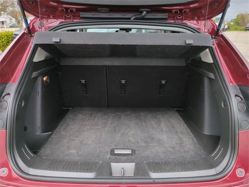 Certified 2025 Chevrolet Trax LT image 14