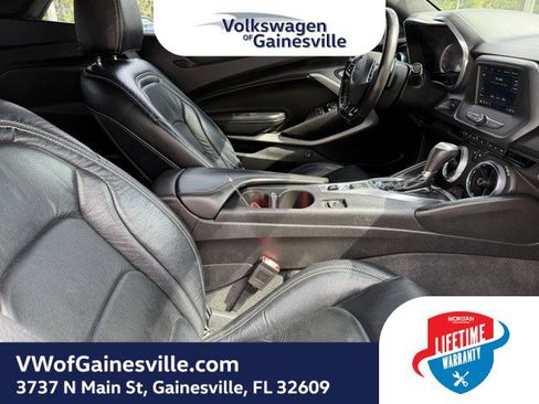 Used 2019 Chevrolet Camaro LT image 8