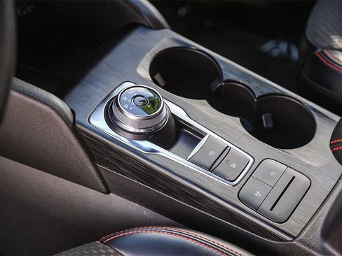 Used 2024 Ford Escape ST-Line image 24