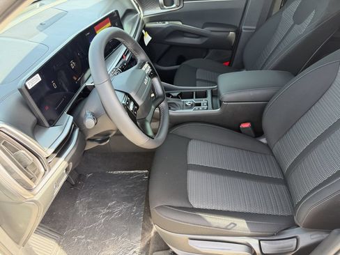 New 2026 Kia Sorento LX FWD image 22
