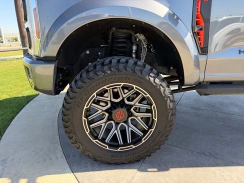 Used 2024 Ford F250 Lariat w/ Lariat Ultimate Package image 4