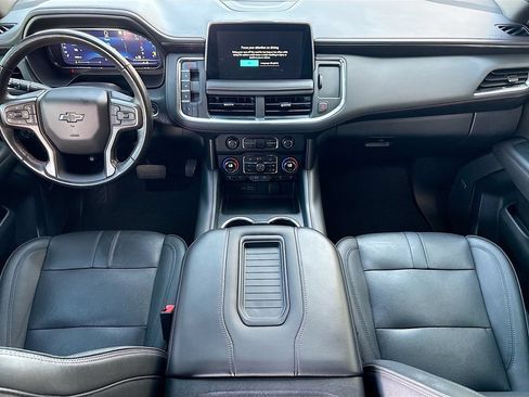 Used 2022 Chevrolet Tahoe RST w/ Luxury Package AWD/4WD image 13