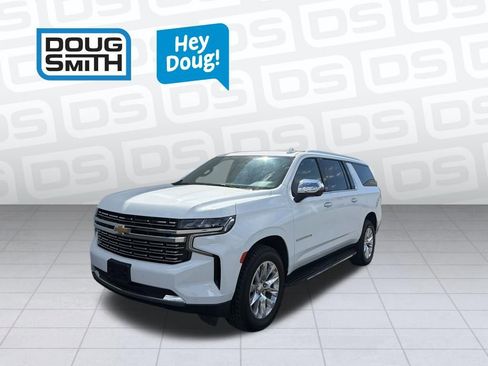 Used 2023 Chevrolet Suburban Premier AWD/4WD image 1