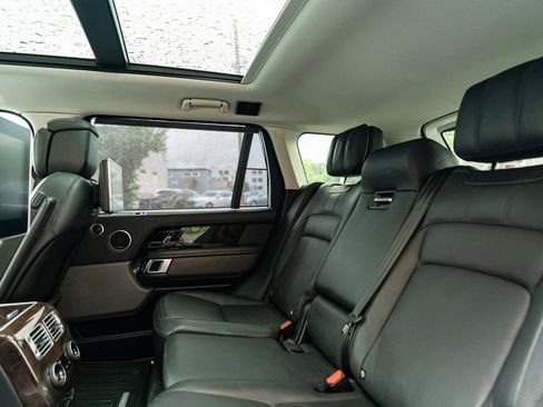 Used 2019 Land Rover Range Rover Long Wheelbase Supercharged AWD/4WD image 34