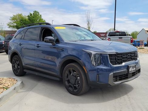 Certified 2025 Kia Sorento X-Line EX AWD/4WD image 7