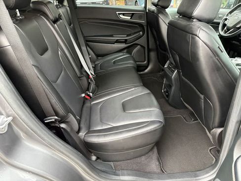 Used 2022 Ford Edge Titanium AWD/4WD image 14