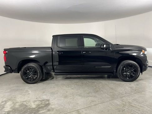 Certified 2024 Chevrolet Silverado 1500 High Country w/ Midnight Edition AWD/4WD image 9