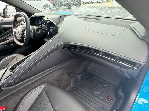 Certified 2025 Chevrolet Corvette Stingray Preferred Cpe w/ Stealth Interior Trim Package RWD image 12
