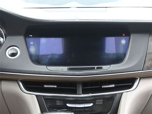 Used 2016 Cadillac CT6 Luxury image 26