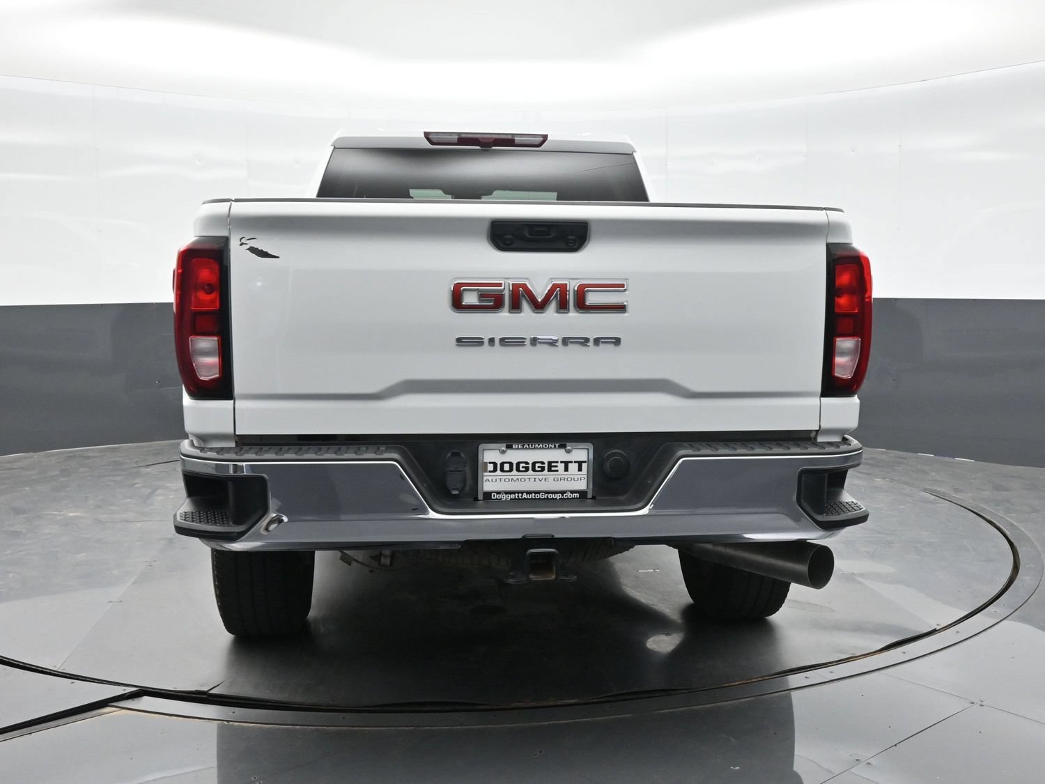 Used 2025 GMC Sierra 2500 Pro w/ Convenience Package AWD/4WD image 5