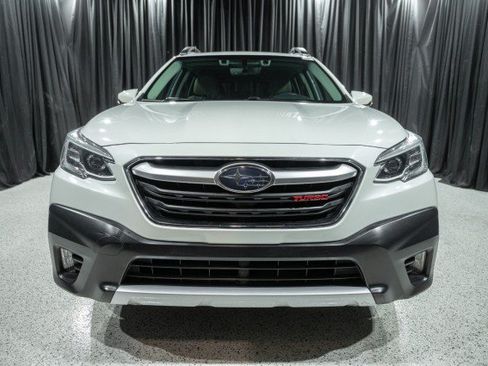Used 2020 Subaru Outback Limited XT w/ Popular Package #2 AWD/4WD image 2