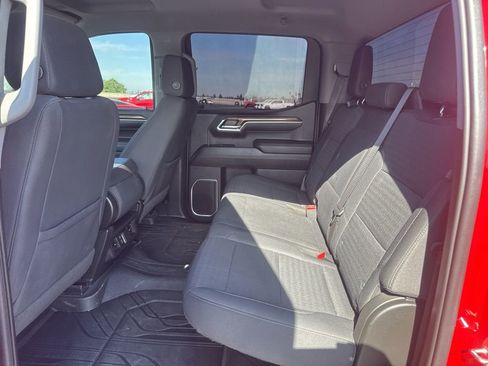 Used 2023 Chevrolet Silverado 1500 LT image 11