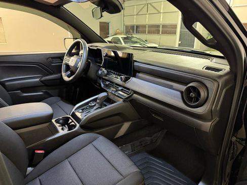 Used 2024 Chevrolet Colorado Trail Boss w/ Advanced Trailering Package image 34