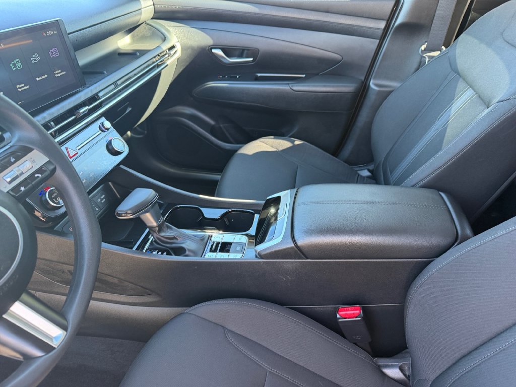 Certified 2025 Hyundai Tucson SEL AWD/4WD image 12