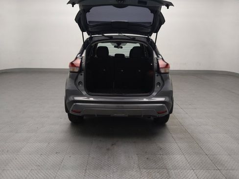 Used 2023 Nissan Kicks S FWD image 29
