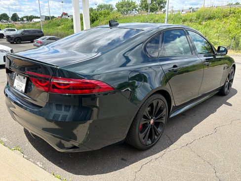 Used 2023 Jaguar XF R-Dynamic SE AWD/4WD image 6