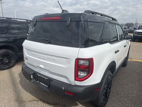 New 2026 Ford Bronco Sport Outer Banks w/ Outer Banks Tech Package+ image 9