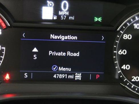 Certified 2023 Cadillac XT5 Premium Luxury w/ LPO, Floor Liner Package AWD/4WD image 17