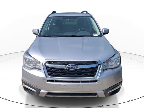 Used 2017 Subaru Forester 2.5i Premium w/ All-Weather Package AWD/4WD image 2