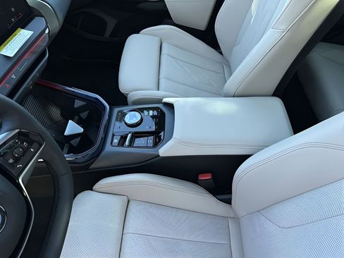 New 2026 BMW X3 xDrive30 w/ Convenience Package AWD/4WD image 25