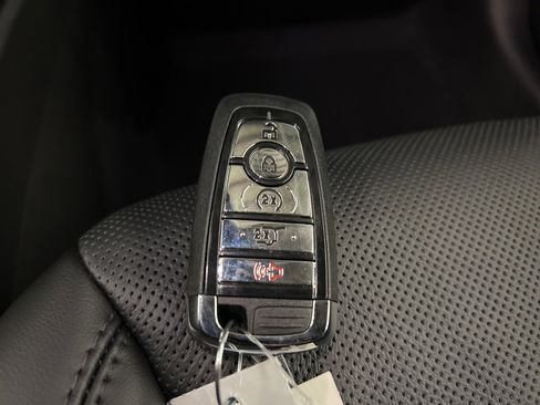 New 2026 Lincoln Corsair Reserve image 41