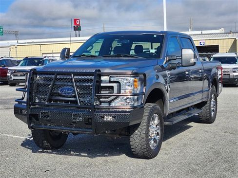 Used 2022 Ford F250 Lariat w/ Lariat Ultimate Package image 3