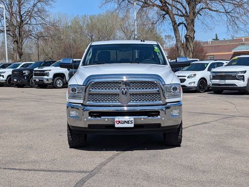 Used 2016 RAM 3500 Laramie w/ Convenience Group AWD/4WD image 2