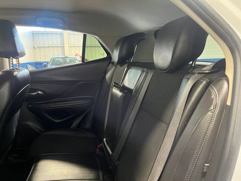Used 2019 Buick Encore Preferred w/ Safety Package FWD image 18