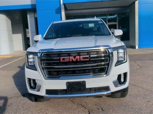 Certified 2024 GMC Yukon SLT image 3