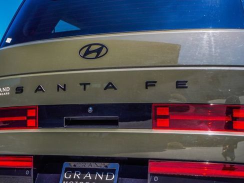 Used 2025 Hyundai Santa Fe Calligraphy FWD image 14