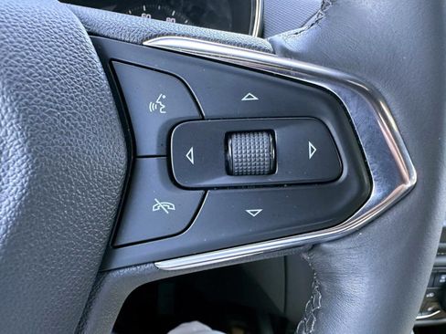 Used 2023 Chevrolet TrailBlazer ACTIV AWD/4WD image 16