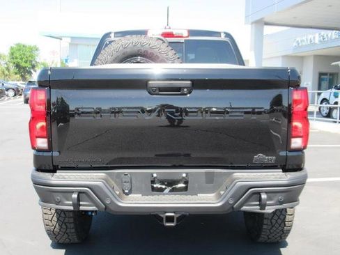 New 2025 Chevrolet Colorado ZR2 w/ ZR2 Bison Edition image 5