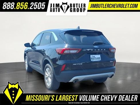 Used 2024 Ford Escape Active AWD/4WD image 2