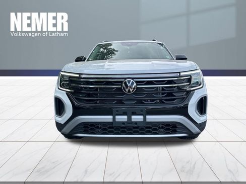 New 2026 Volkswagen Atlas Peak Edition AWD/4WD image 5