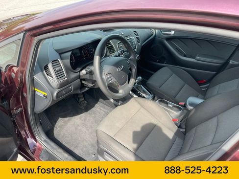 Used 2017 Kia Forte LX FWD image 13