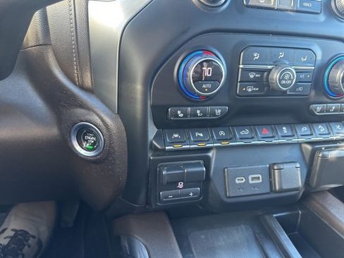 Used 2021 Chevrolet Silverado 1500 LTZ w/ LTZ Premium Package image 43