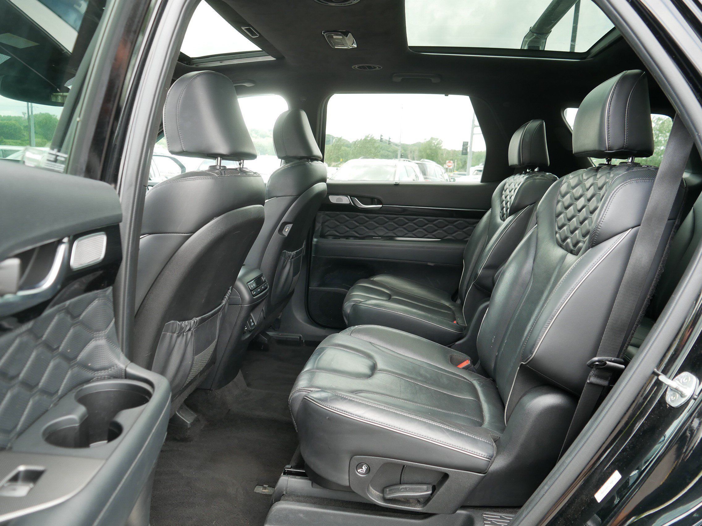 Used 2020 Hyundai Palisade Limited AWD/4WD image 16
