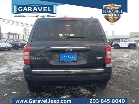 Used 2016 Jeep Patriot High Altitude image 6