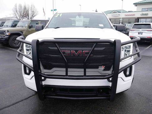 Used 2021 GMC Sierra 1500 Elevation w/ X31 Off-Road Package image 3