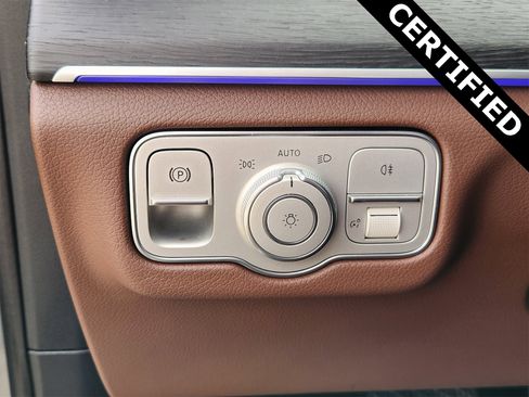 Certified 2025 Mercedes-Benz GLE 450 4MATIC image 20