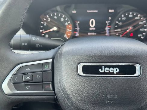 Certified 2024 Jeep Compass Latitude AWD/4WD image 24