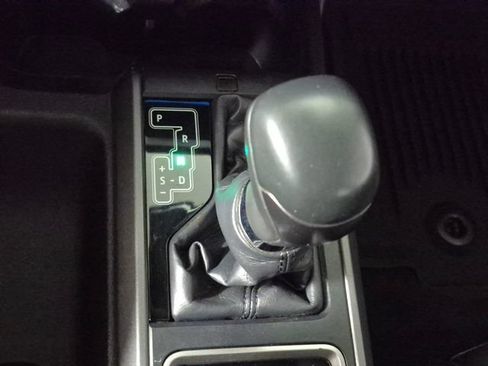 Certified 2020 Toyota Tacoma TRD Sport w/ TRD Premium Sport Package AWD/4WD image 19