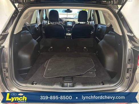 Used 2018 Jeep Compass Latitude w/ Popular Equipment Group AWD/4WD image 17