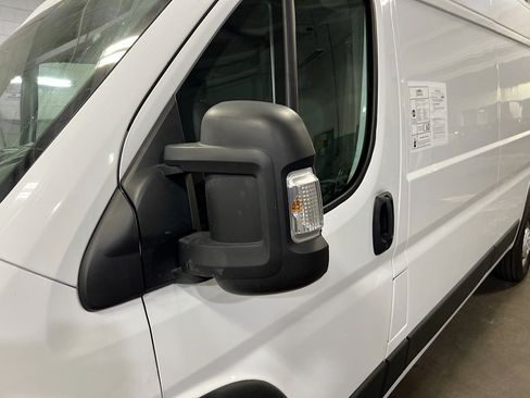 Used 2023 RAM ProMaster 2500 FWD image 13